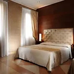 فندق فندف أباتسيا 3*