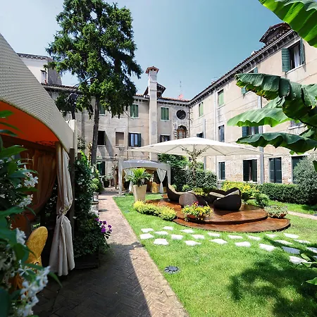 Abbazia Otel Venedik