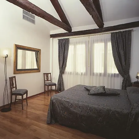 Abbazia Hotell 3*