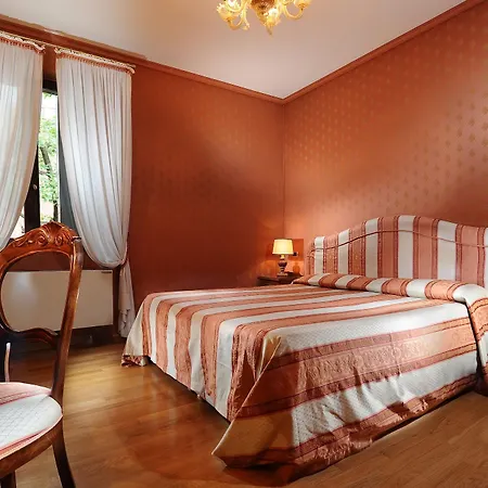 Abbazia Hotell 3*